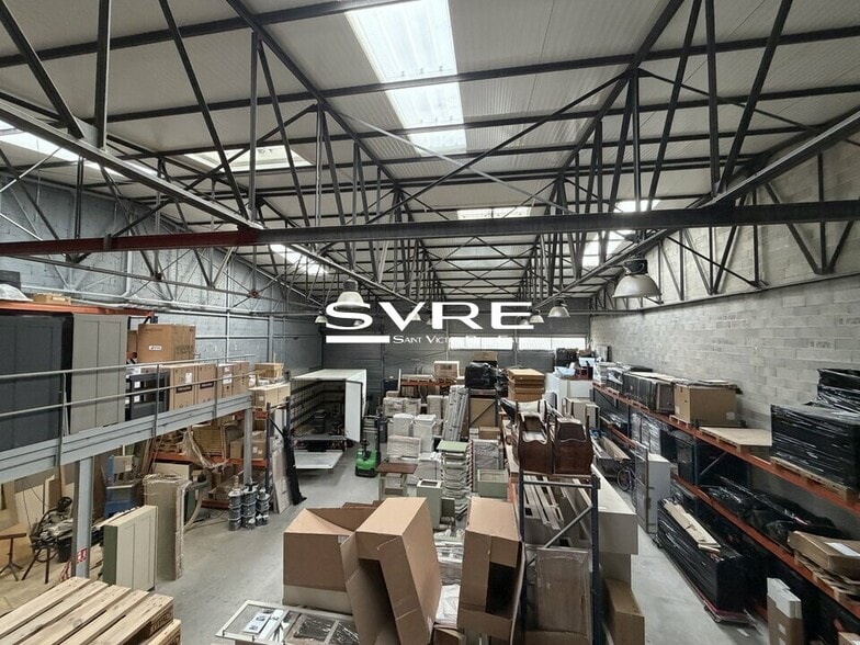 Industriel/Logistique dans Marseille à louer - Photo de l’immeuble – Image 3 sur 8