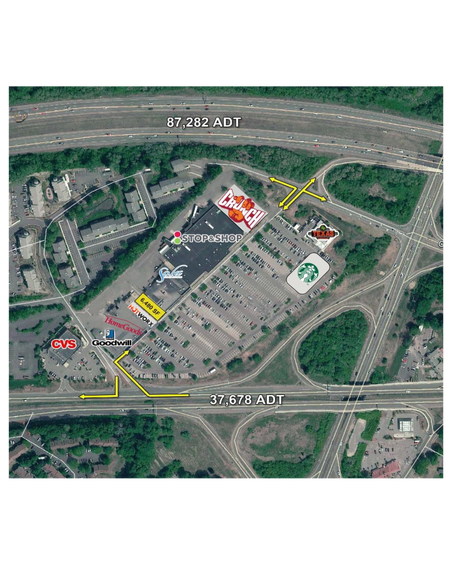 301 Newbury St, Danvers, MA à louer - Photo de l’immeuble – Image 2 sur 3