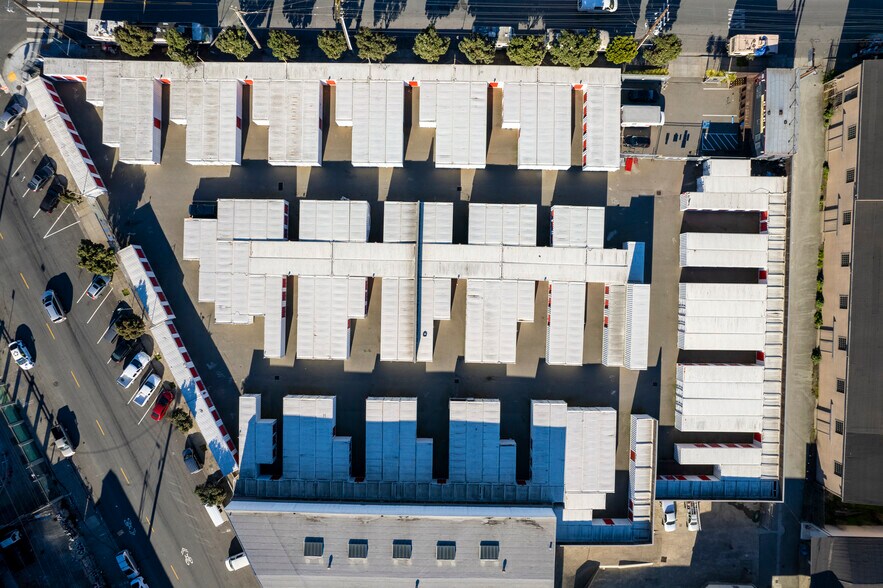 2285-2325 Jerrold Ave, San Francisco, CA à louer - Photo de la construction – Image 3 sur 3