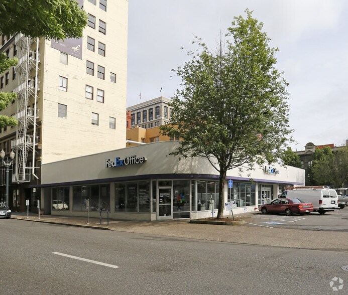 221 SW Alder St, Portland, OR à vendre - Photo principale – Image 1 sur 4