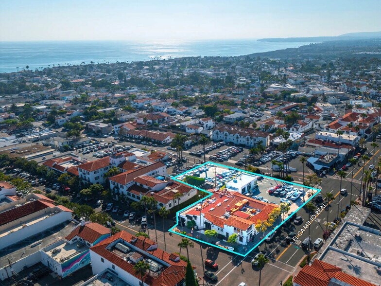 104-110 N El Camino Real, San Clemente, CA à louer - Photo de l’immeuble – Image 1 sur 7