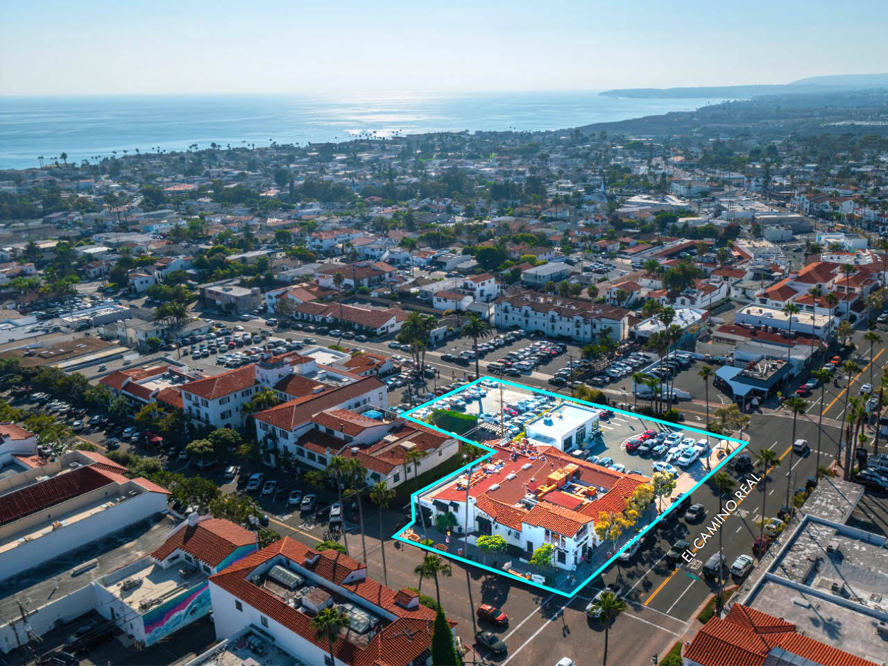 104-110 N El Camino Real, San Clemente, CA à louer Photo de l’immeuble– Image 1 sur 8