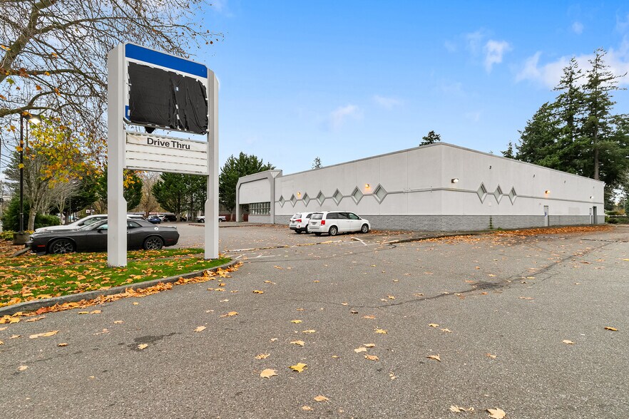 3227 Northwest Ave, Bellingham, WA à louer - Photo de l’immeuble – Image 2 sur 38