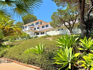 Plus de détails pour 1621 Grand Ave, Santa Barbara, CA - Santé à vendre