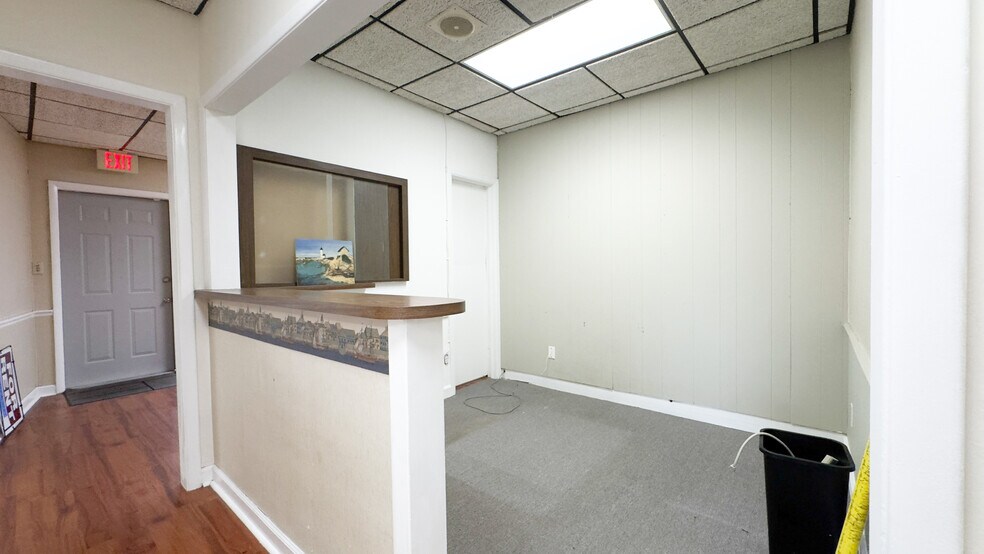 3612 5th Ave N, Saint Petersburg, FL à louer - Photo intérieure – Image 3 sur 17