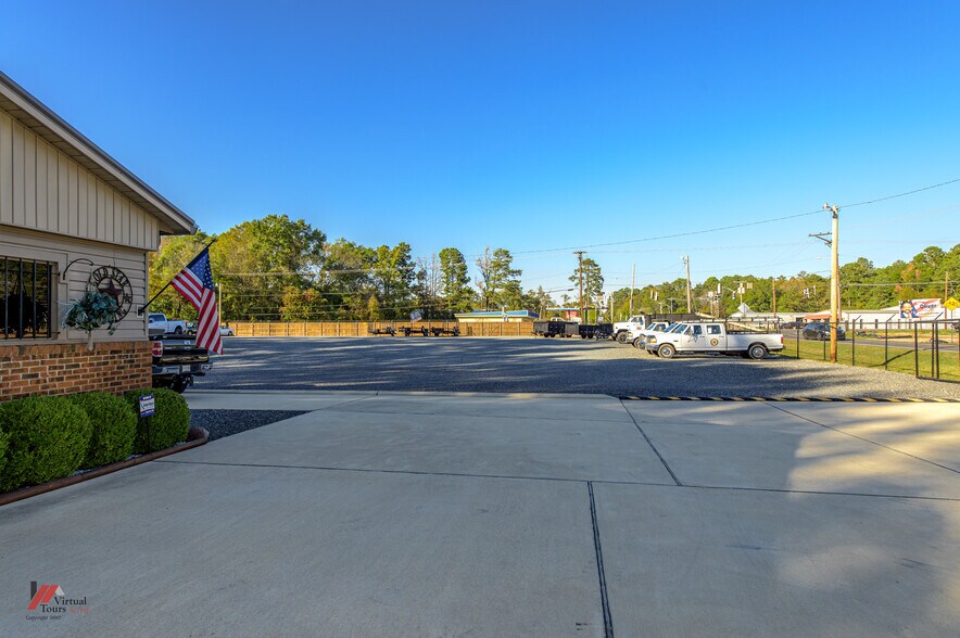 9506 Linwood Ave, Shreveport, LA à vendre - Photo de l’immeuble – Image 2 sur 12