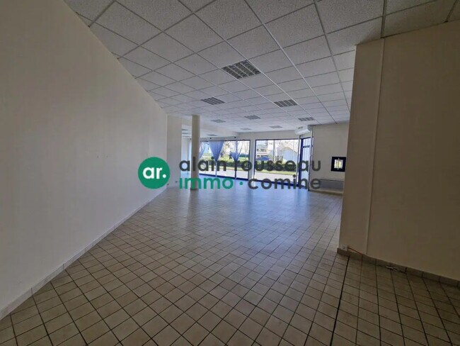 Plus de détails pour Bureau à vendre