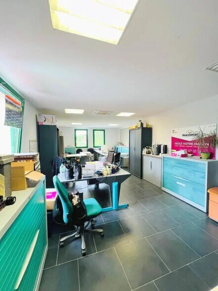 Bureau dans Chavenay à louer - Photo intérieure – Image 2 sur 2