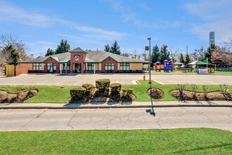 12960 Troupe St, Woodbridge, VA à louer Photo intérieure– Image 1 sur 42