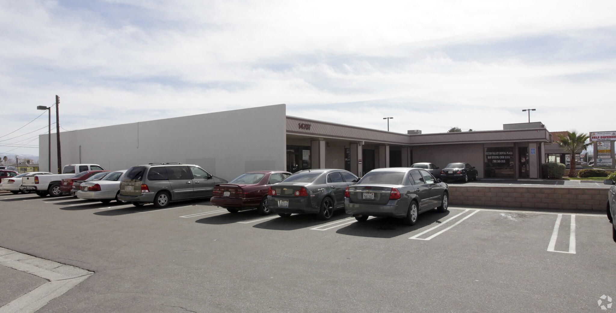 14707 7th St, Victorville, CA à louer Photo principale– Image 1 sur 6
