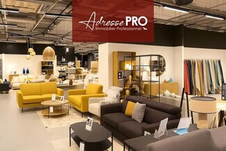 Plus de détails pour Local commercial à louer