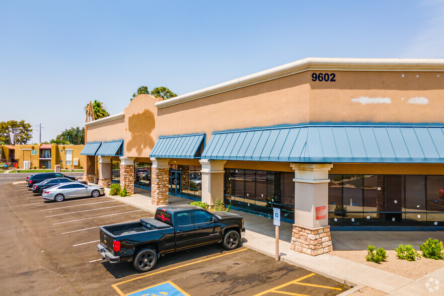 9620 N Metro Pky SW, Phoenix, AZ à louer - Photo de l’immeuble – Image 3 sur 14