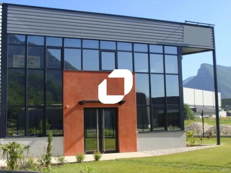 Bureau dans Veurey-Voroize à louer - Photo de l’immeuble – Image 1 sur 17
