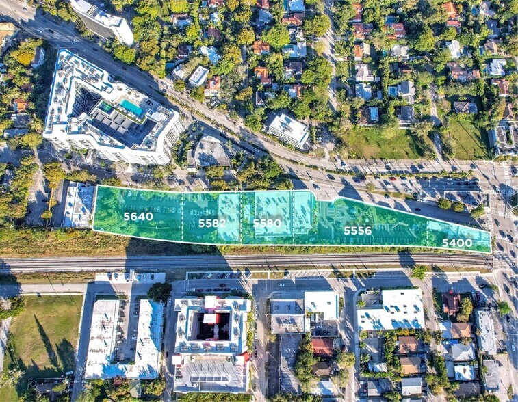 5400-5582 NE 4th Ct, Miami, FL à vendre - Photo principale – Image 1 sur 13