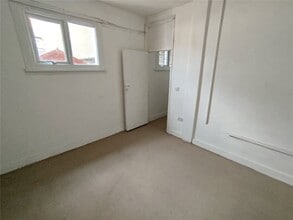 4 Nelson Rd, Leigh On Sea à louer Photo intérieure– Image 1 sur 3