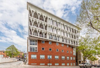 Plus de détails pour 62-64 Farringdon Rd, Londres - Local commercial à louer
