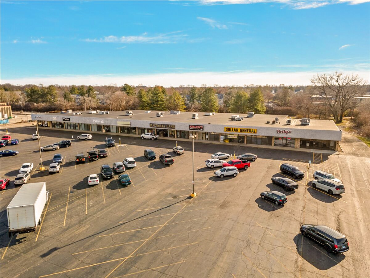 1650 Wabash Ave, Springfield, IL à louer Photo principale– Image 1 sur 7
