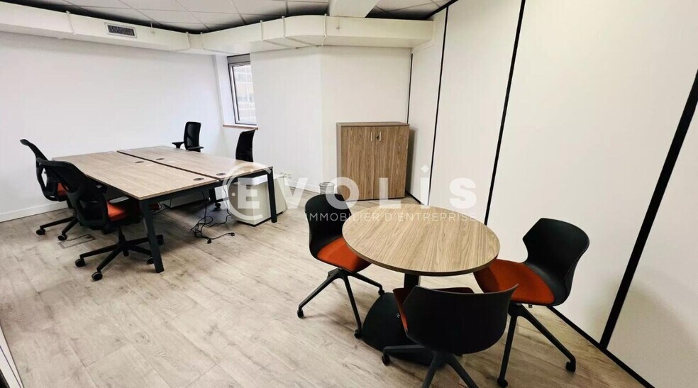 Bureau dans Meudon à louer - Photo intérieure – Image 3 sur 13