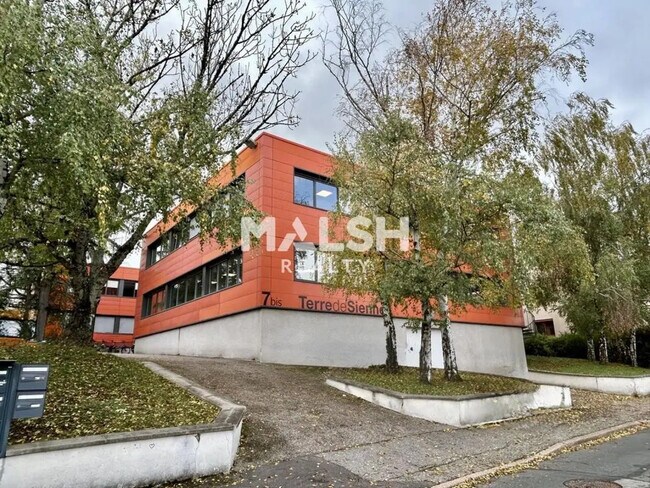 Plus de détails pour Bureau à vendre