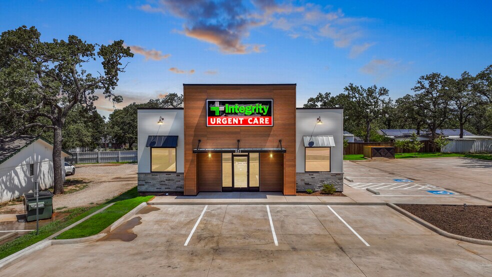921 TX-199 Hwy, Springtown, TX à vendre - Photo principale – Image 1 sur 3