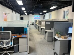 201 N Broad St, Winston-Salem, NC à louer Photo intérieure– Image 2 sur 6