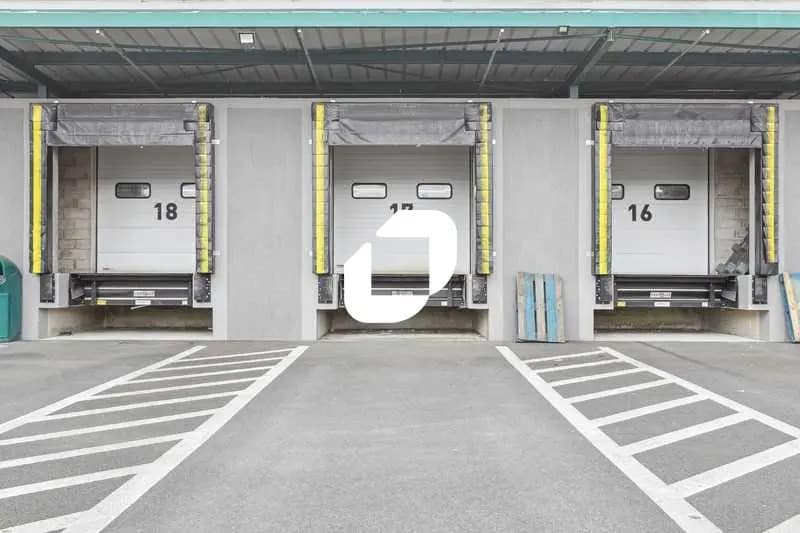 20 Rue Des Oliviers, Thiais à louer - Photo de l’immeuble – Image 3 sur 13