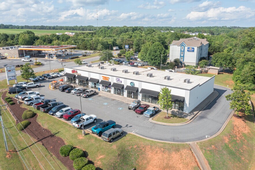 100 Electric City Blvd, Anderson, SC à louer - Photo de l’immeuble – Image 1 sur 4