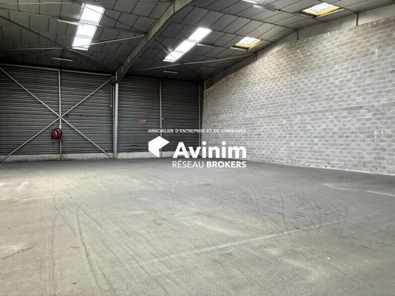 Local d’activités dans Marseille à louer - Photo intérieure – Image 1 sur 8