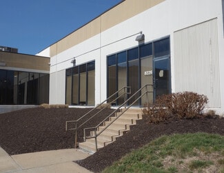 Plus de détails pour 8226-8256 Nieman Rd, Lenexa, KS - Industriel/Logistique à louer