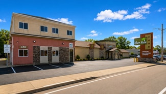 Plus de détails pour 676 Washington St, Attleboro, MA - Local commercial à louer