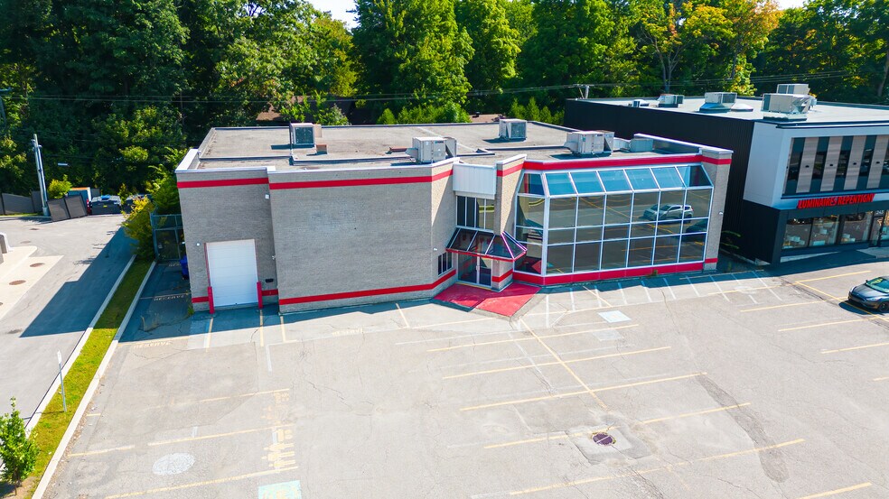 251 Boul Brien, Repentigny, QC à louer - Photo de l’immeuble – Image 2 sur 20
