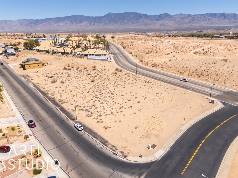621 Mesa Blvd, Mesquite, NV à vendre - Photo de l’immeuble – Image 2 sur 13