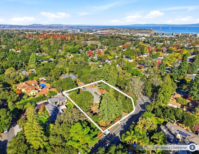 999 Ringwood Ave, Atherton, CA à vendre - Aérien – Image 2 sur 4