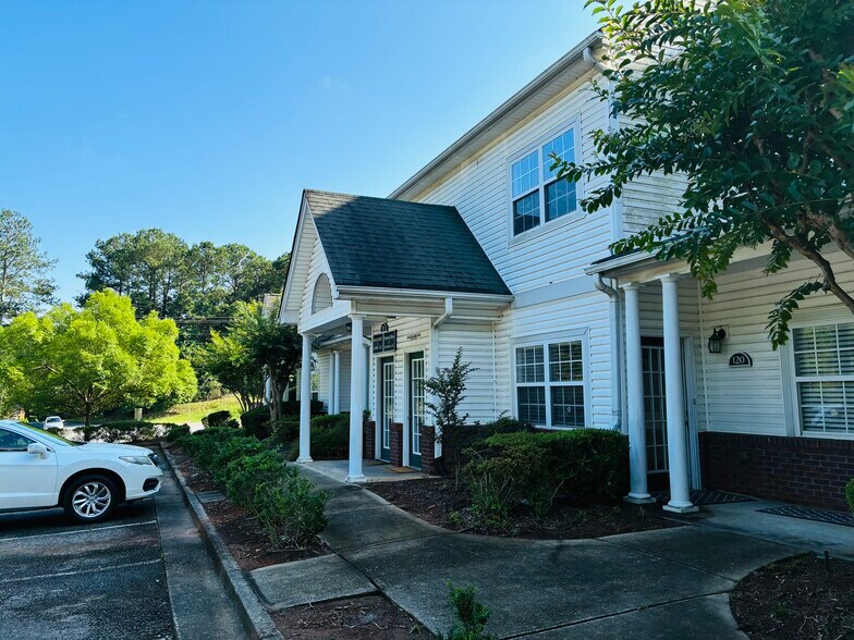 965 Piedmont Rd NE, Marietta, GA à louer - Photo de l’immeuble – Image 3 sur 33