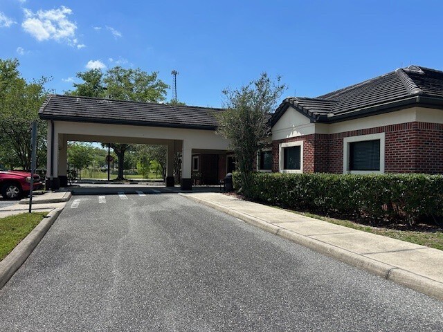 530-534 Ocoee Commerce Pky, Ocoee, FL à vendre Photo principale– Image 1 sur 6