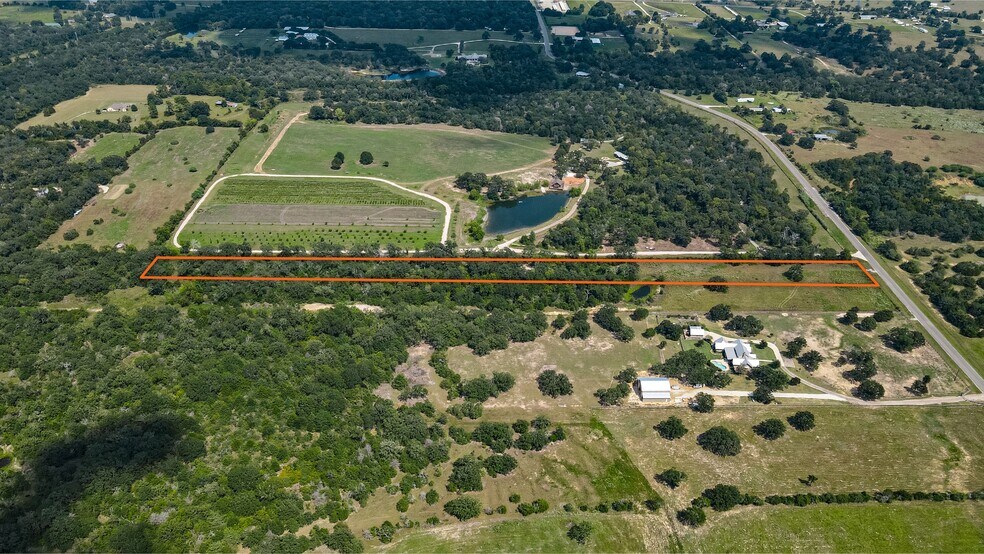 4300 Matt Wright Rd, Navasota, TX à vendre - Photo de l’immeuble – Image 3 sur 10