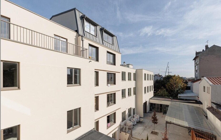 Local d’activités dans Ivry Sur Seine à louer - Photo de l’immeuble – Image 3 sur 11