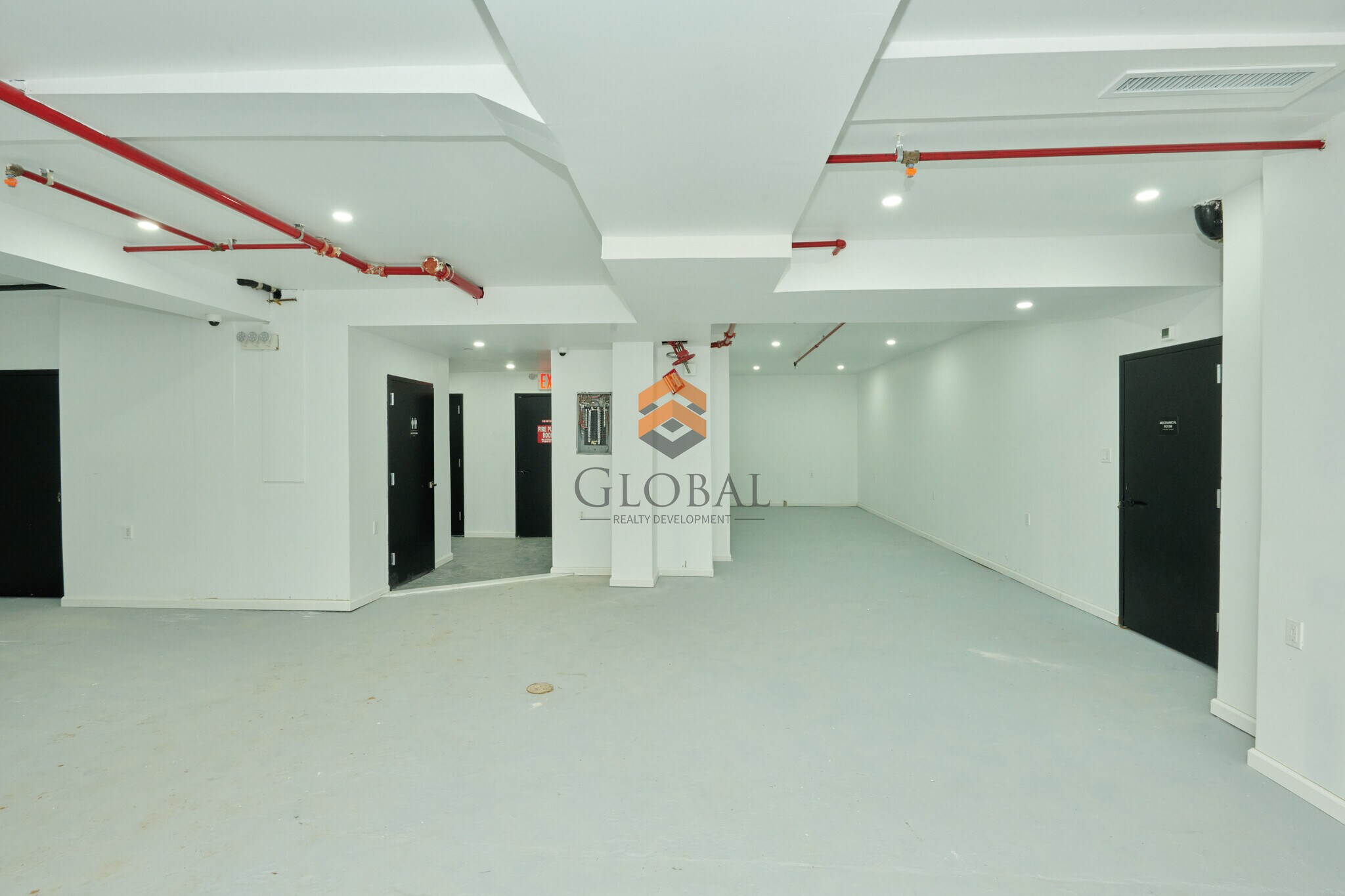 2039 Westchester Ave, Bronx, NY à louer Photo intérieure– Image 1 sur 13