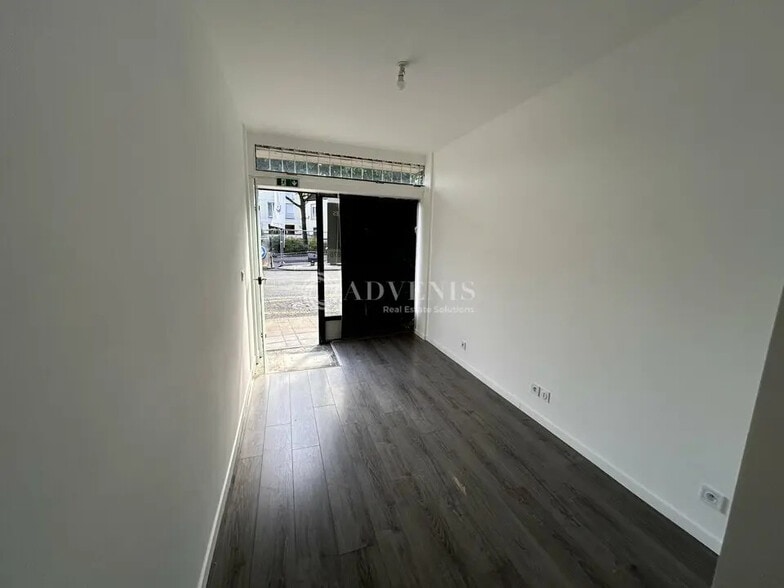 Bureau dans Le Mans à louer - Photo de l’immeuble – Image 2 sur 3