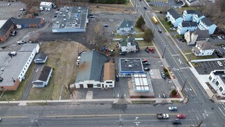 Plus de détails pour 87 Whiting St, Plainville, CT - Local commercial à vendre