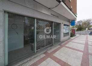 Local commercial dans Alcobendas, Madrid à louer Photo de l’immeuble– Image 2 sur 6