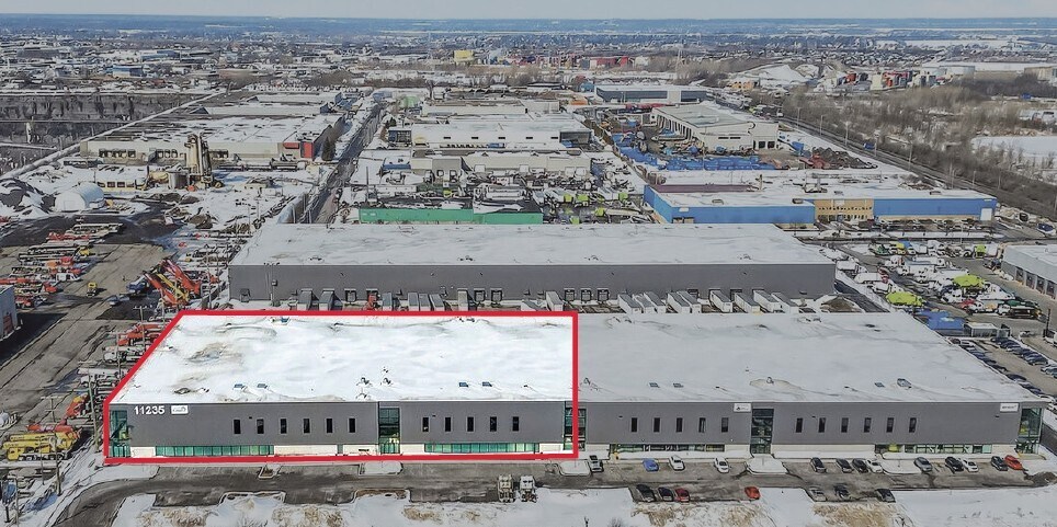 11235 Boul Métropolitain E, Montréal, QC à louer - Photo principale – Image 1 sur 27