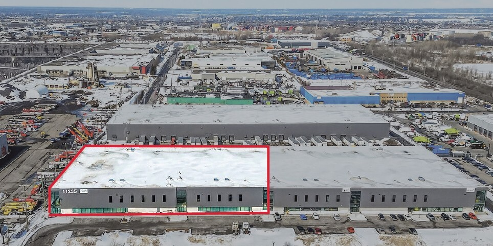 11235 Boul Métropolitain E, Montréal, QC à louer Photo principale– Image 1 sur 28