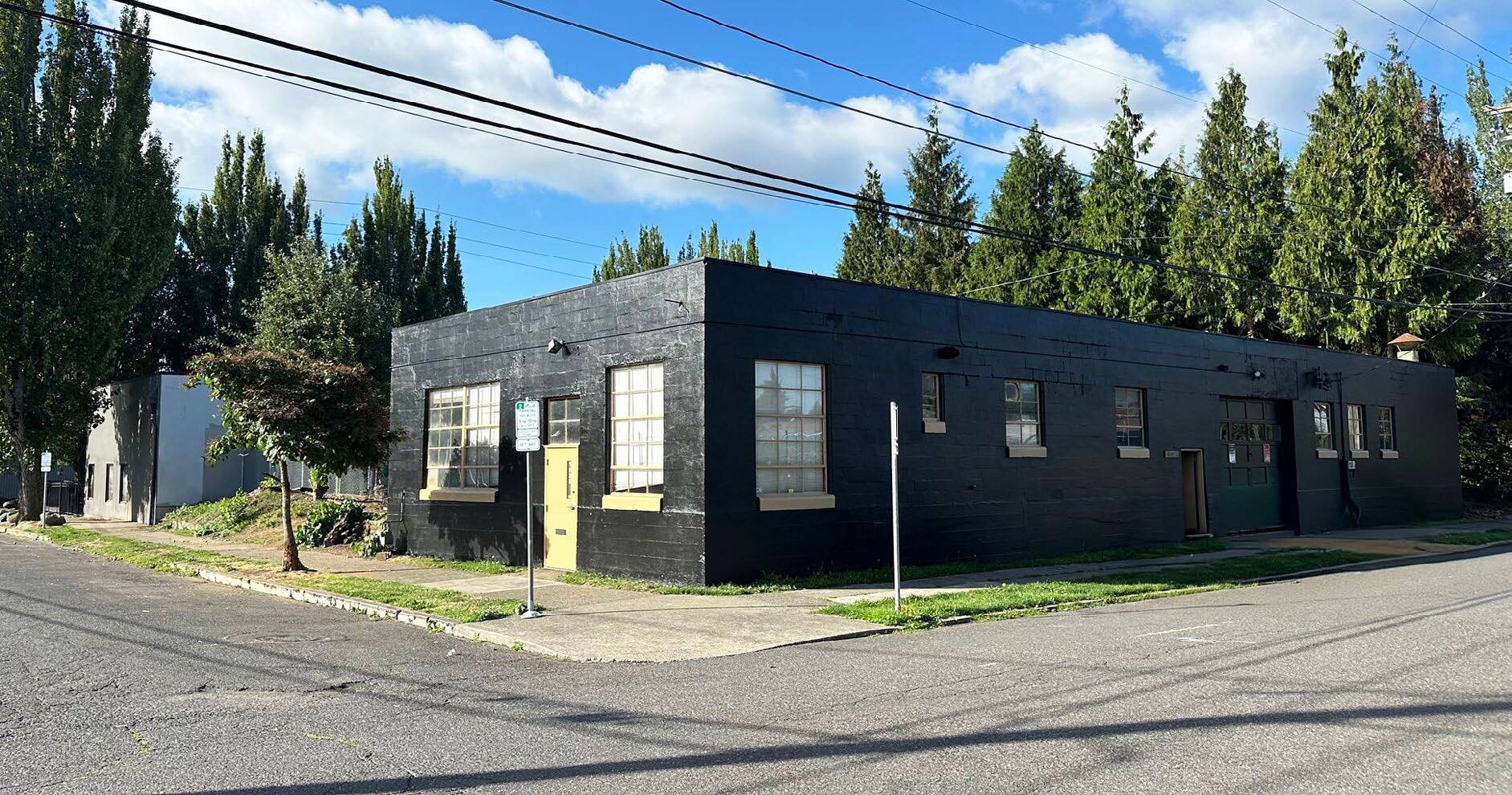 1835 NE 3rd Ave, Portland, OR à vendre Photo de l’immeuble– Image 1 sur 1