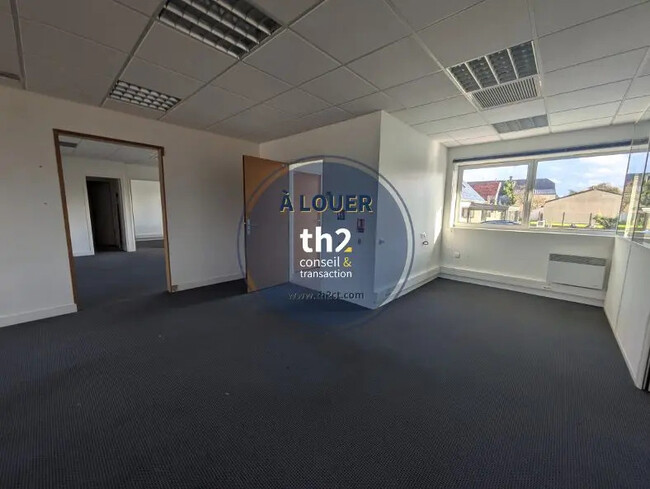 Plus de détails pour Bureau à louer