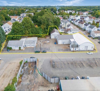 Plus de détails pour 81 Macondray St, Cumberland, RI - Industriel/Logistique à vendre
