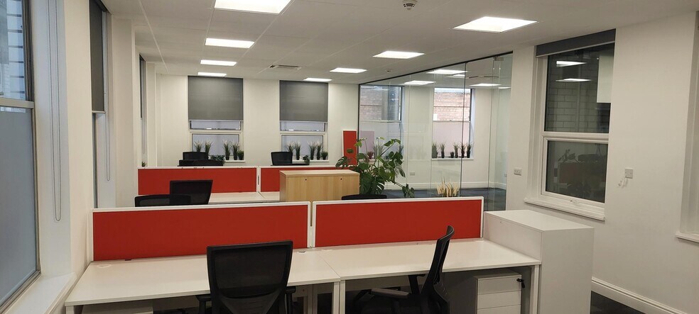 11 Waterloo St, Birmingham à louer - Photo de l’immeuble – Image 2 sur 12