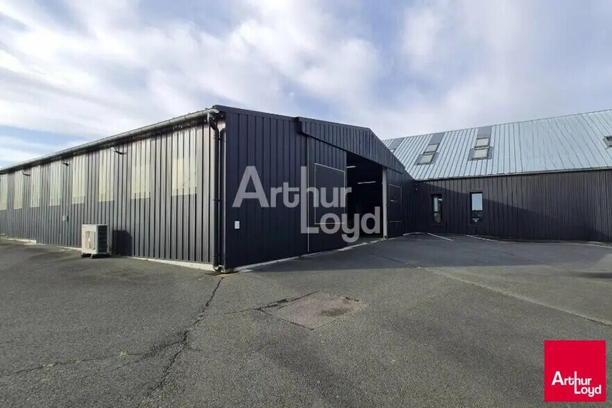 Local d’activités dans Déols à louer - Photo de l’immeuble – Image 1 sur 1