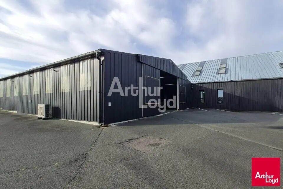 Local d’activités dans Déols à louer Photo de l’immeuble– Image 1 sur 2