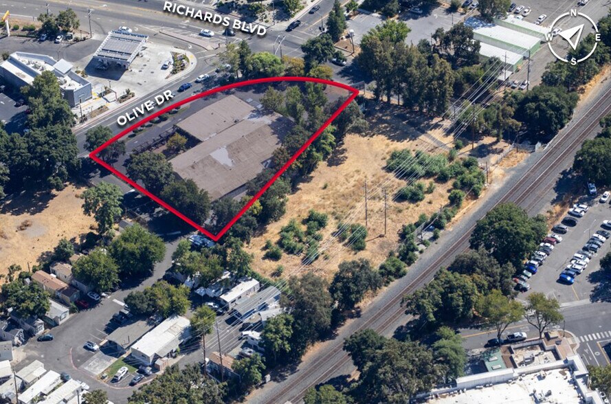 1015 Olive Dr, Davis, CA à louer - Aérien – Image 3 sur 5